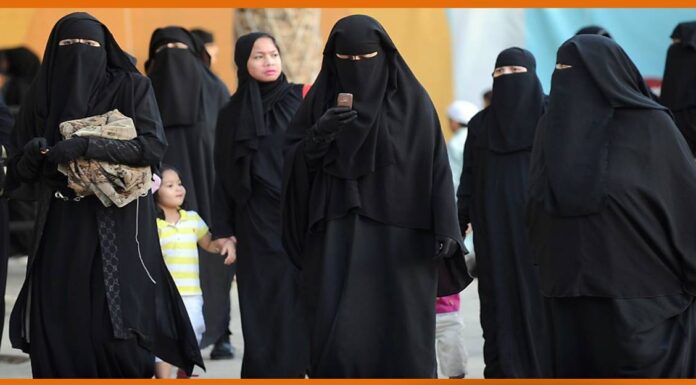 Uttar Pradesh: Muslim woman married to a Hindu youth who says she is happy to live with him if he accepts Islam