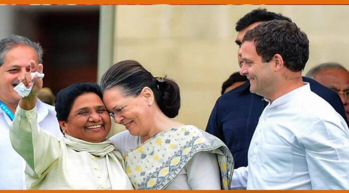 Sonia Gandhi & Mayawati should be awarded Bharat Ratna, says Harish Rawat