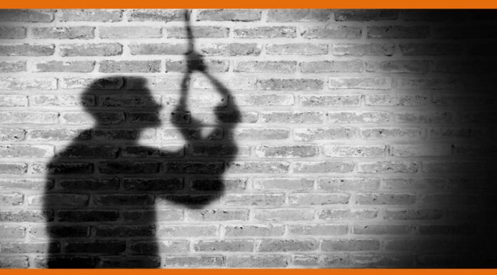 17-year-old rape victim hangs self in Banda(UP)