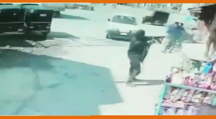 Caught On CCTV, 2 Cops Shot Dead By Terrorist At Srinagar Tea Stall Cops