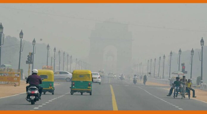 Delhi AQI continues to stay in very poor category Delhi AQI