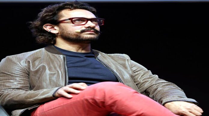 Aamir Khan surprises fans by announcing his retirement from social media Aamir-khan-surprises-fans