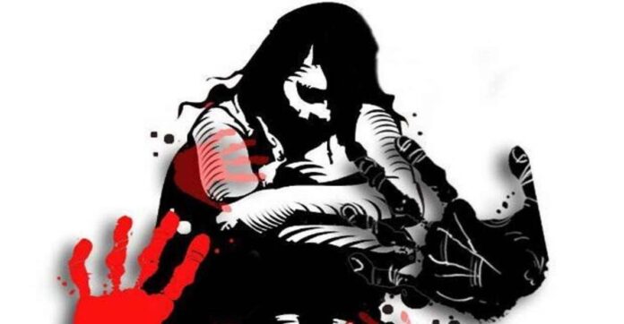 women-molested-by-inappropriate-images