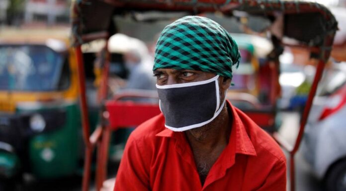बंगाल में 24 घंटे में आए कोरोना के 17,411 नए मामले, सरकार ने पाबंदियों की घोषणा की Kolkata Corona