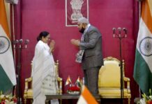 शपथ के तुरंत बाद ममता और राज्यपाल में ठनी, ‘राजधर्म’ पर मिली नसीहत, पढ़ें- किसने क्या कहा ? mamata banerjee