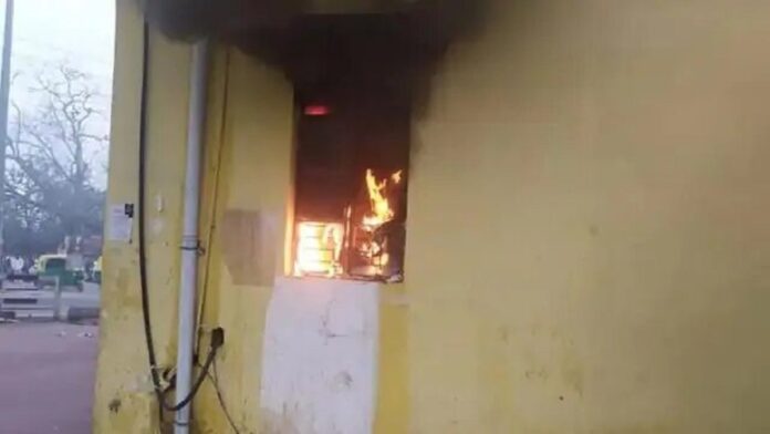 danapur junction at fire danapur junction at fire