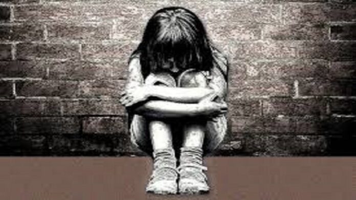 minor minor girl