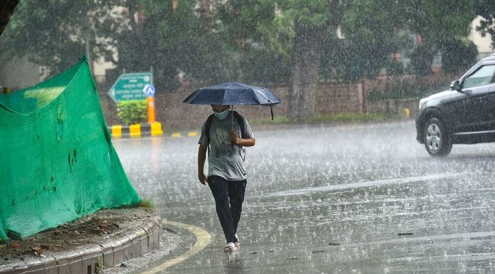 बिहार के कई जिलों में बारिश के आसार, सात फीसदी से अधिक हो चुकी है वर्षा ! Bihar_Monsoon