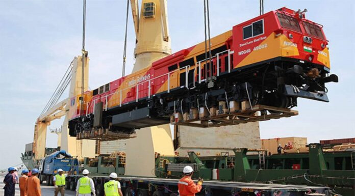 छपरा के मढ़ौरा रेल फैक्ट्री ने बनाया रिकॉर्ड, 3 साल में 300 रेल इंजन बनकर हुआ तैयार। chapra rail factory