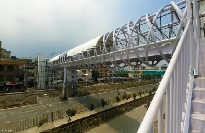 foot overbridge atal path