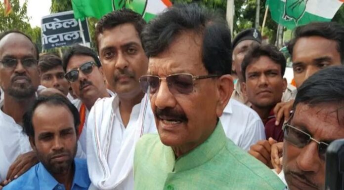 बिहार कांग्रेस अध्यक्ष के घर देर रात हुई बड़ी चोरी, लाखो रुपए के सामान गायब। MADAN MOHAN JHA