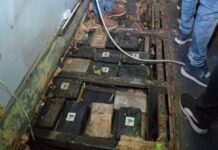 बिहार में ड्रग्स से लदा बस हुआ बरामद, नेपाल से भेजकर मुजफ्फरपुर में हो रहा था ड्रग्स का धंधा। drugs smuggling