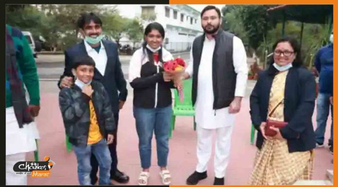 तेजस्वी से मिलने पहुंची गूगल में स्थान पाने वाली बिहार की बेटी, ऐसी रही मुलाकात sampreeti-yadav-and-tejashwi-yadav