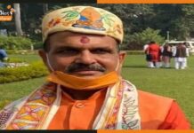 बिहार BJP विधायक की मांग, मुसलमानों से वोटिंग अधिकार छीने सरकार बीजेपी-विधायक-हरि-भूषण-ठाकुर