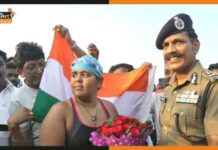 13 साल की बच्ची के जज्बे को सलाम, तैरकर पहुंची श्रीलंका से तमिलनाडु Jiya Rai