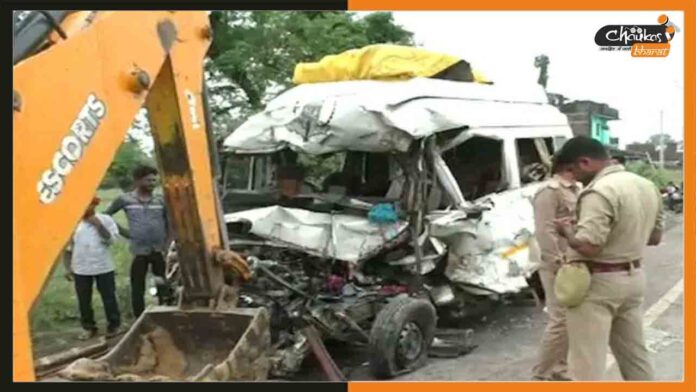 Bahraich-Road-Accident Bahraich-Road-Accident