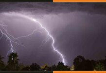 Bihar Weather Update: बिहार के इन जिलों में भारी बारिश का अलर्ट, वज्रपात की भी संभावना Heavy-Rain-And-Thunderstrom