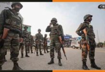 हाई सिक्योरिटी अलर्ट के बीच कश्मीर में 4 आतंकी हमले, 2 शहीद J&K