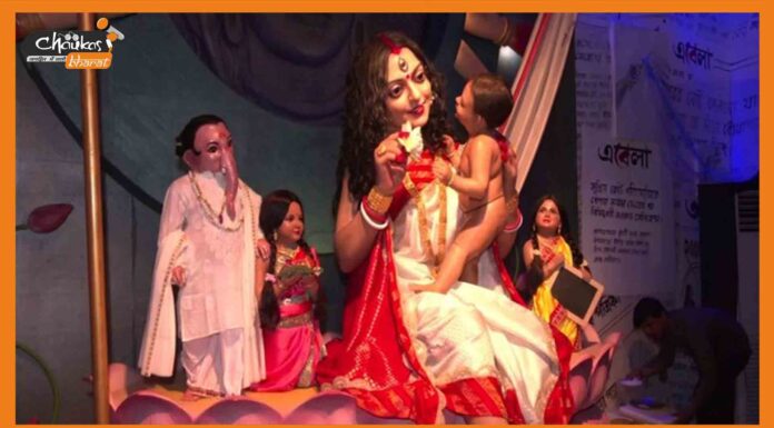 कोलकाता में बनाई गई सेक्स वर्कर्स के जीवन को दर्शाने वाली सिलिकॉन दुर्गा की मूर्ति sex-worker Durga idol