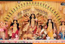 9 दिनों के बाद विदा हुई दुर्गा, घाटों पर हो रहा विसर्जन Durga-Puja