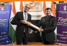 माइक्रोसॉफ्ट के सीईओ सत्या नडेला अमेरिका में हुए पद्म भूषण से सम्मानित Satya Nadella