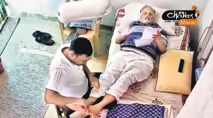 आप बनाम बीजेपी के बीच तिहाड़ आप बनाम बीजेपी के बीच तिहाड़