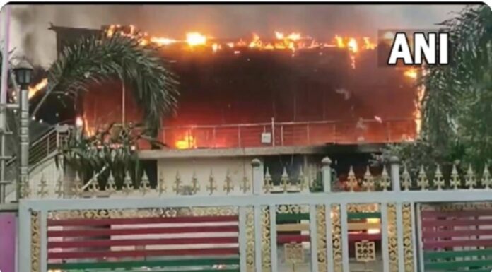 पार्किंग की गोलीबारी अब पॉलिटिक्स में। केंद्र को ठहराया ज़िम्मेदार Bihar News Parking Clash