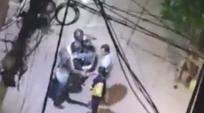 दिल्ली में लुटेरों ने बंदूक की नोक पर दंपति को लूटने की कोशिश की, अंत में उन्हें 100 रुपये दिए क्योंकि…