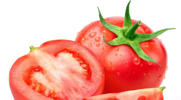 उत्तराखंड: गंगोत्री धाम में टमाटर अब 250 रुपये प्रति किलो, उत्तरकाशी में 180 से 200 रुपये प्रति किलोअपडेट किया गया: 07 जुलाई,2023 08:38 AM IST | उत्तराखंड